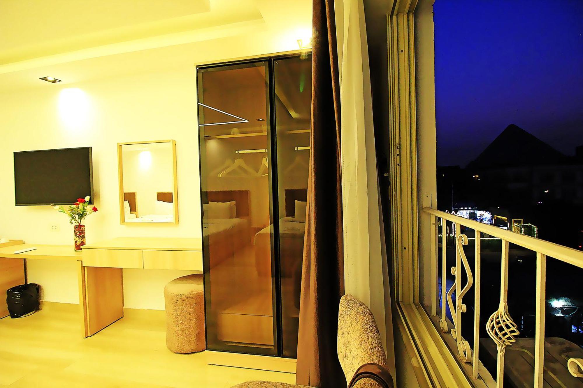 The Platinum Pyramid View Inn Kafret el-Gabal Exteriör bild